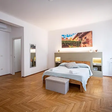 Il Salotto Del Conte Bed and breakfast Verona