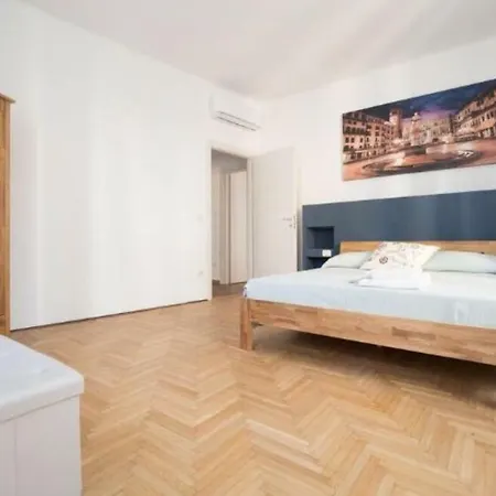 Oda ve Kahvaltı Il Salotto Del Conte Verona